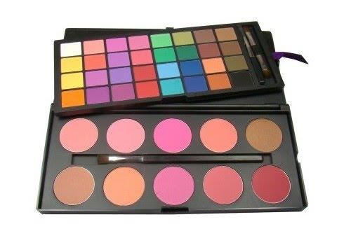 Paleta 10 blushes e 32 sombras matte (sob encomenda)